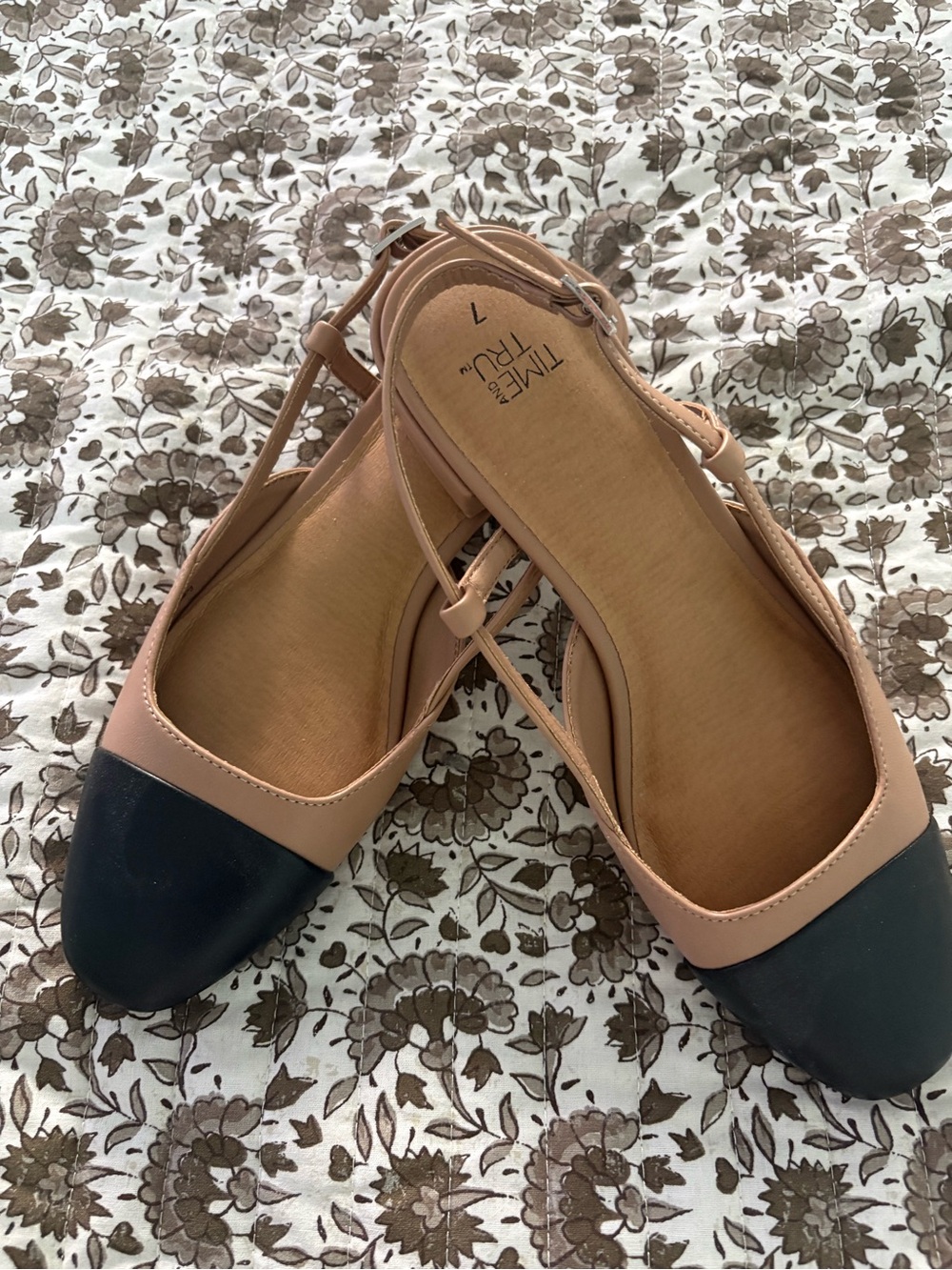 Time and Tru Two-Tone Black and Nude Slingback Flats